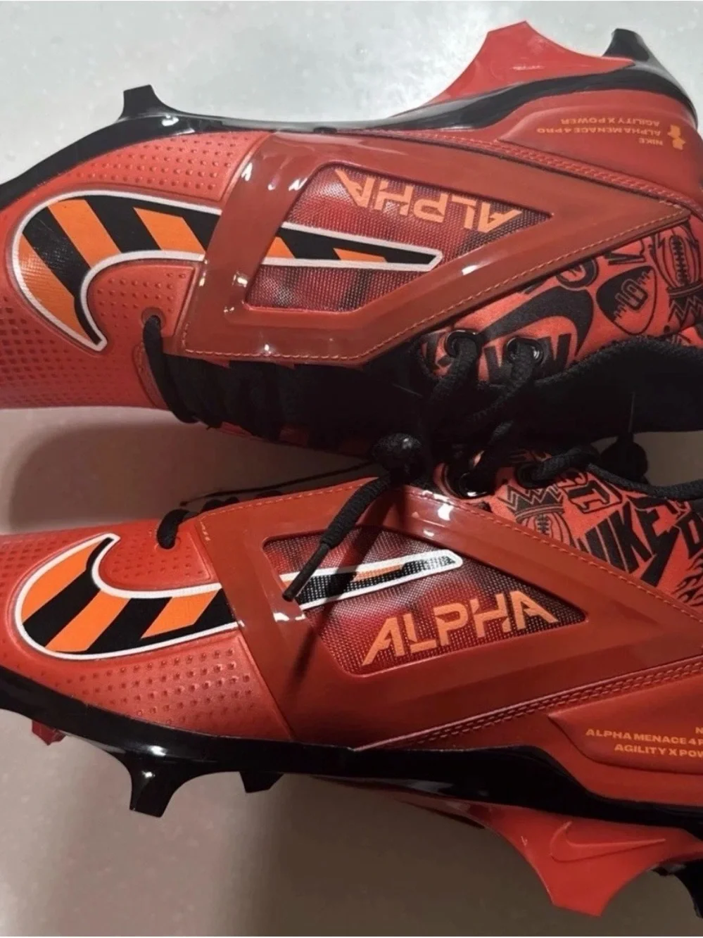 Nike Alpha Menace 4 Pro Picante Red Football Cleats FQ3984-600 Men's Size 8